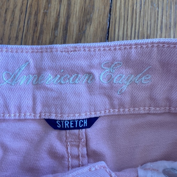 American Eagle pink shorts - Picture 3 of 7